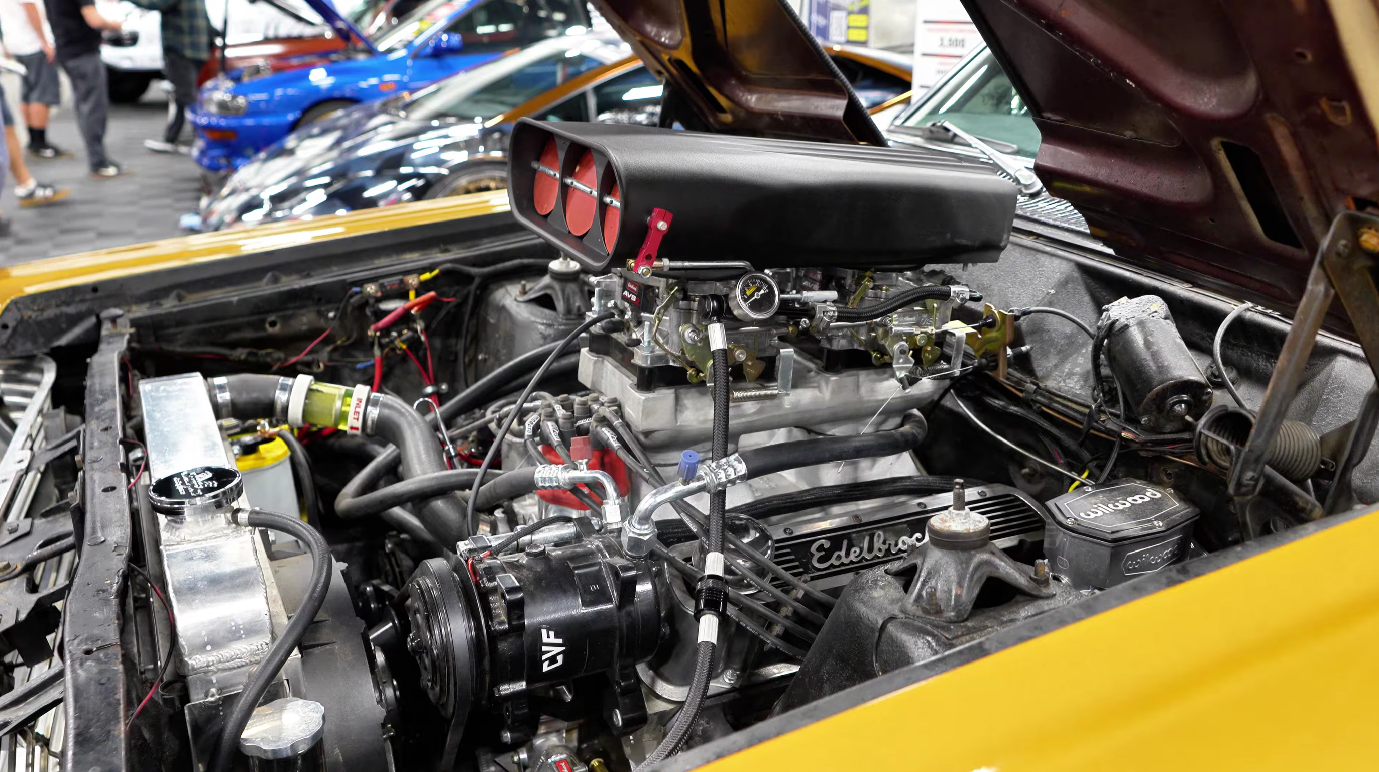 Rileys Rebuilds Ford Fairlane Engine Bay Featuring CVF Pulley System